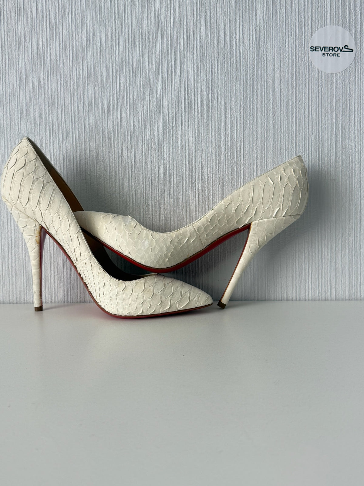 Christian Louboutin White Python Leather Stiletto Womens Pumps
