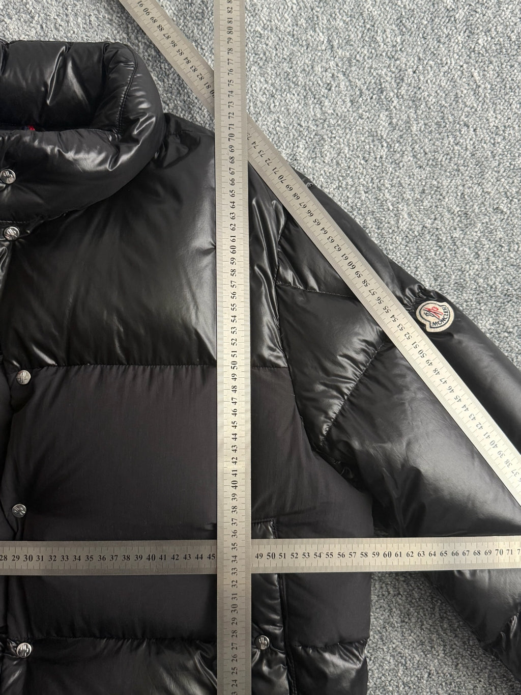 Moncler Aynard Black Nylon Down Puffer Mens Jacket
