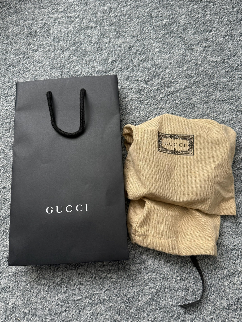 Gucci Black Leather Interlocking G Buckle Mens Belt